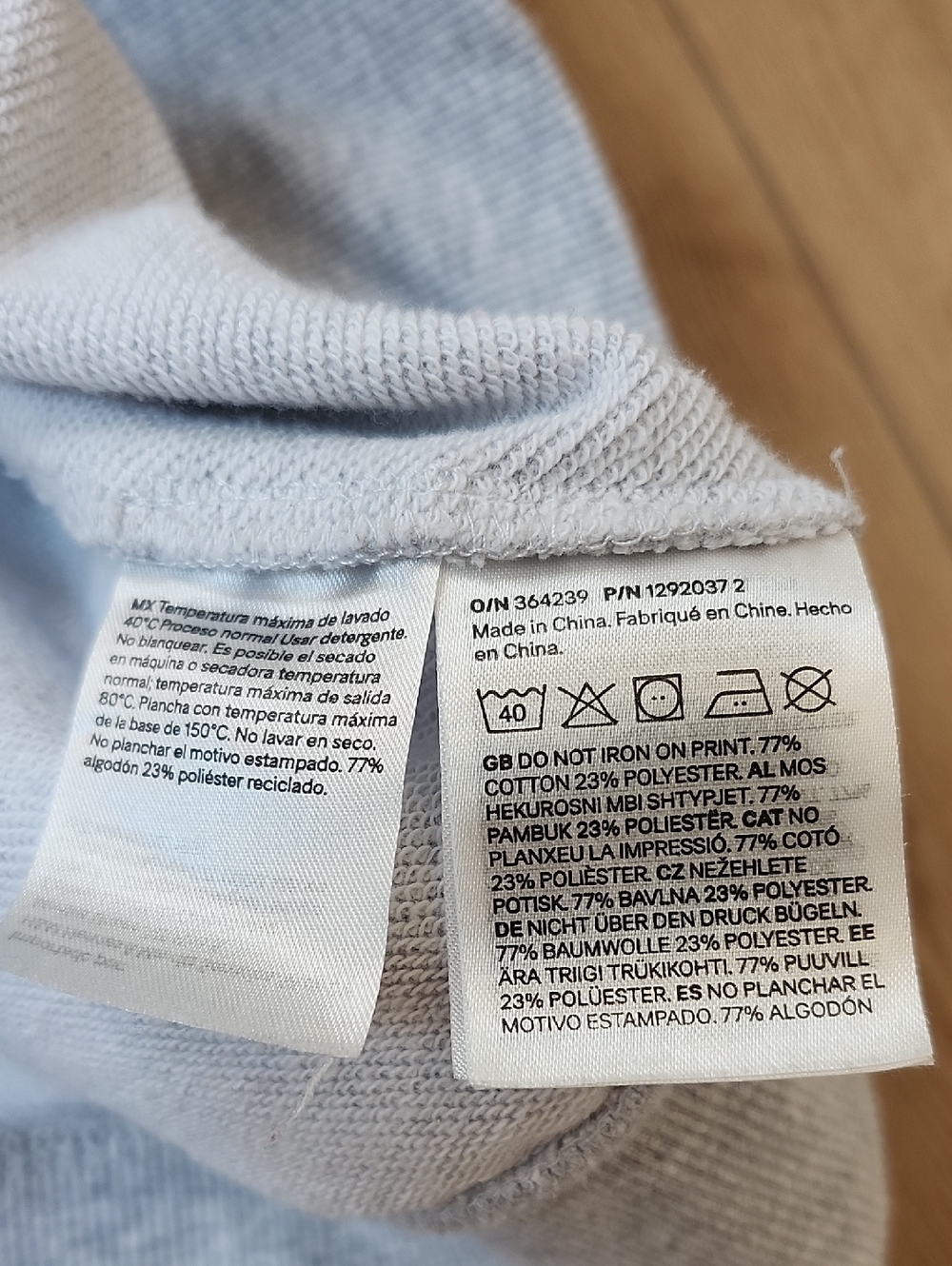 H&M Crewneck, Girls 14 - Picture 5 of 6